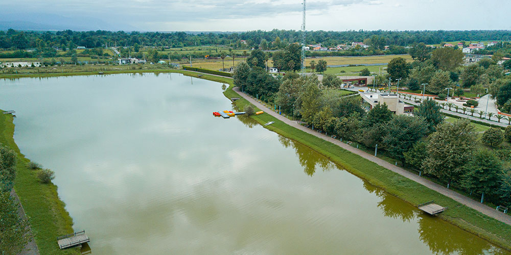 تفریحات آبی و دریاچه